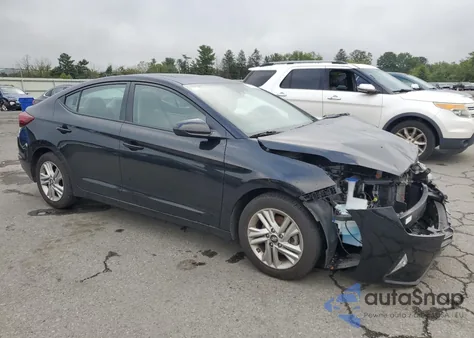 2020 Hyundai Elantra Value Edition z USA, uszkodzony, nr VIN 5NPD84LF1LH620493